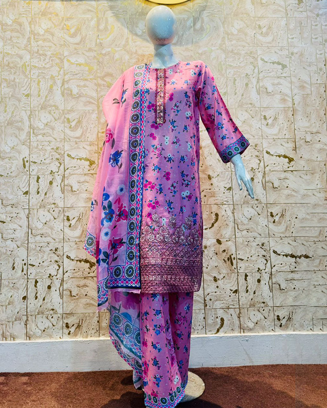 Pink Bloom Lawn 3 Pcs Suit