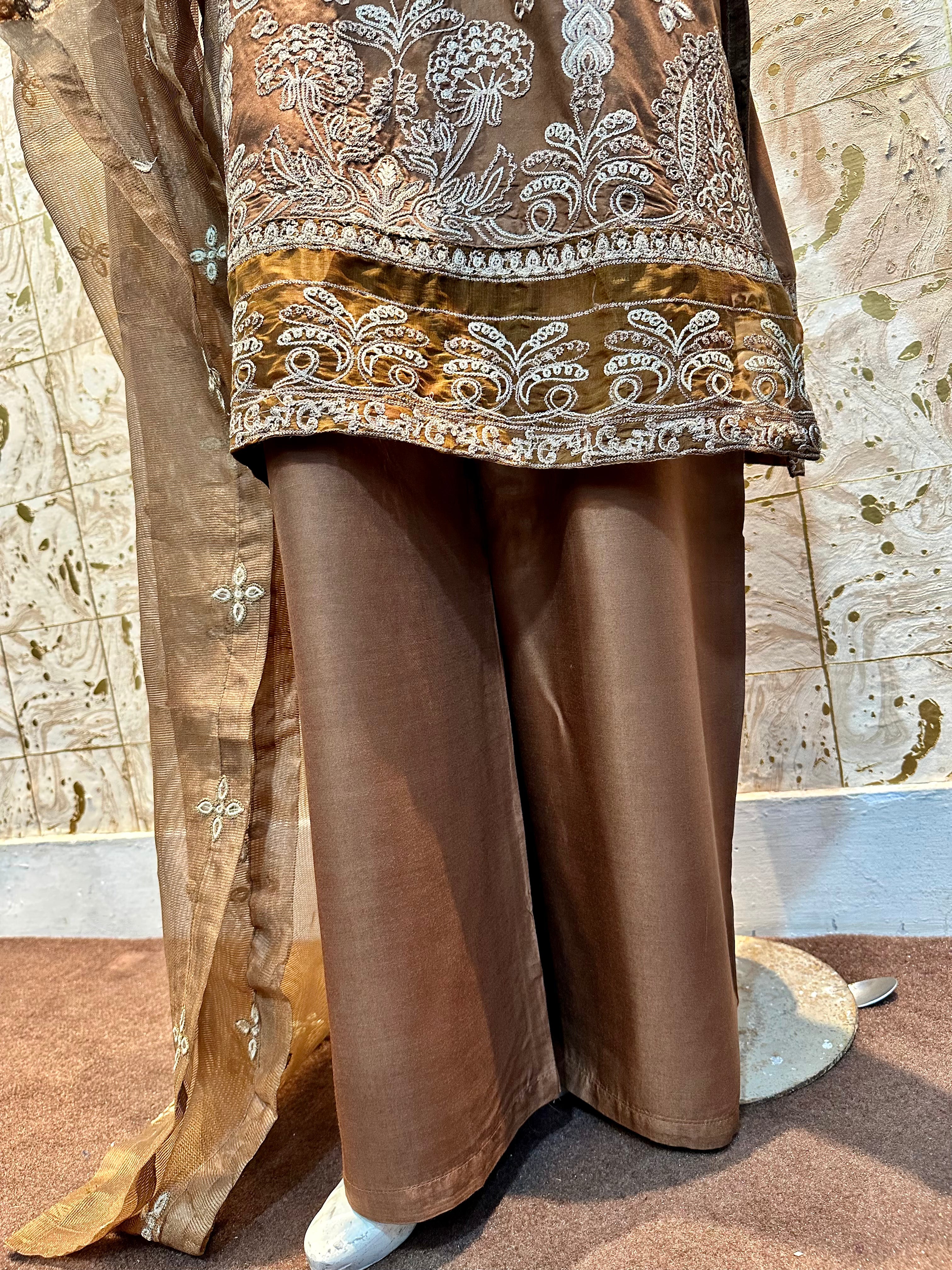 Mulberry Veil by Zainab Batool 3Pcs Suit