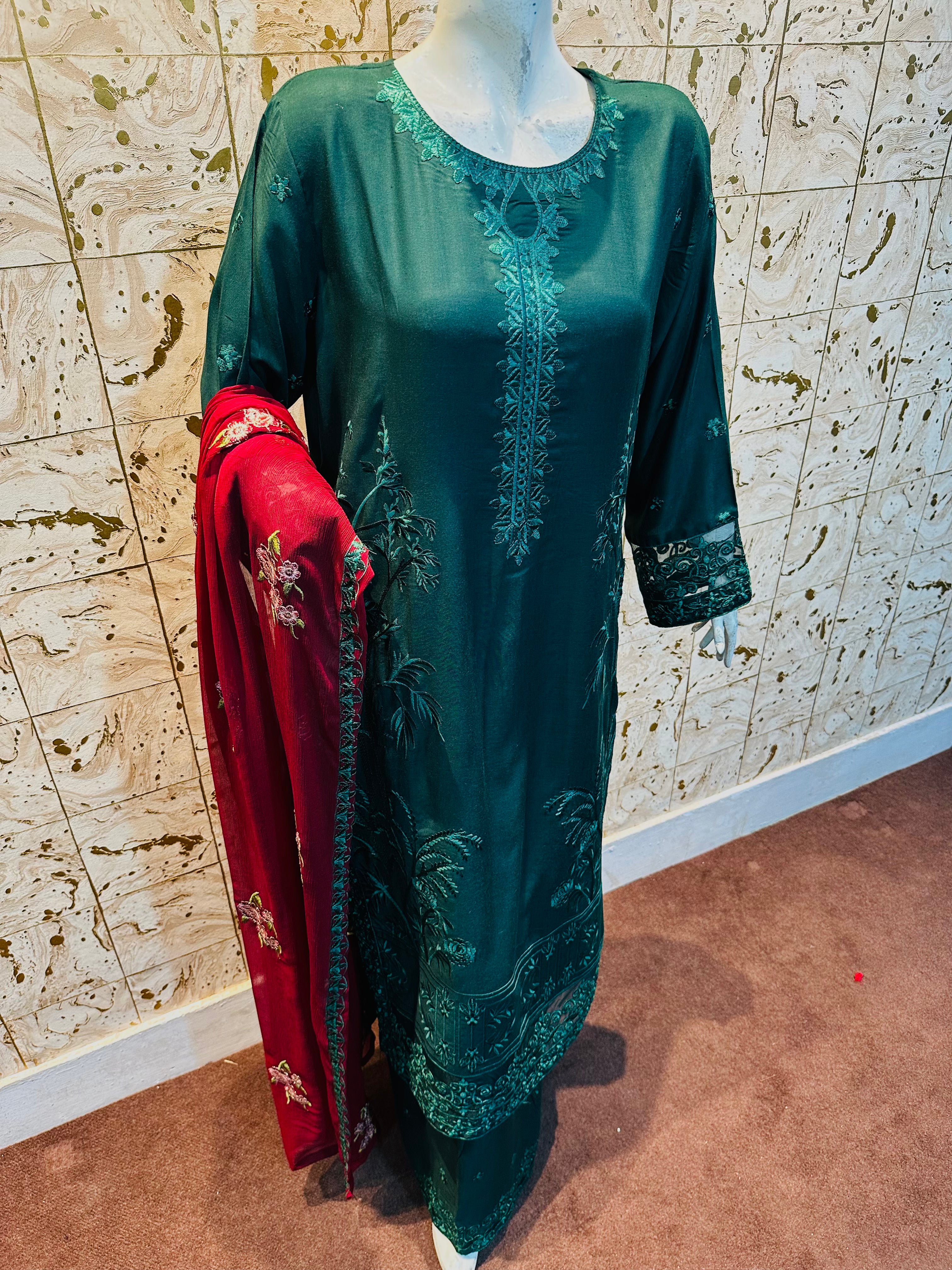 Ruby Dust by Zainab Batool 3Pcs Dress