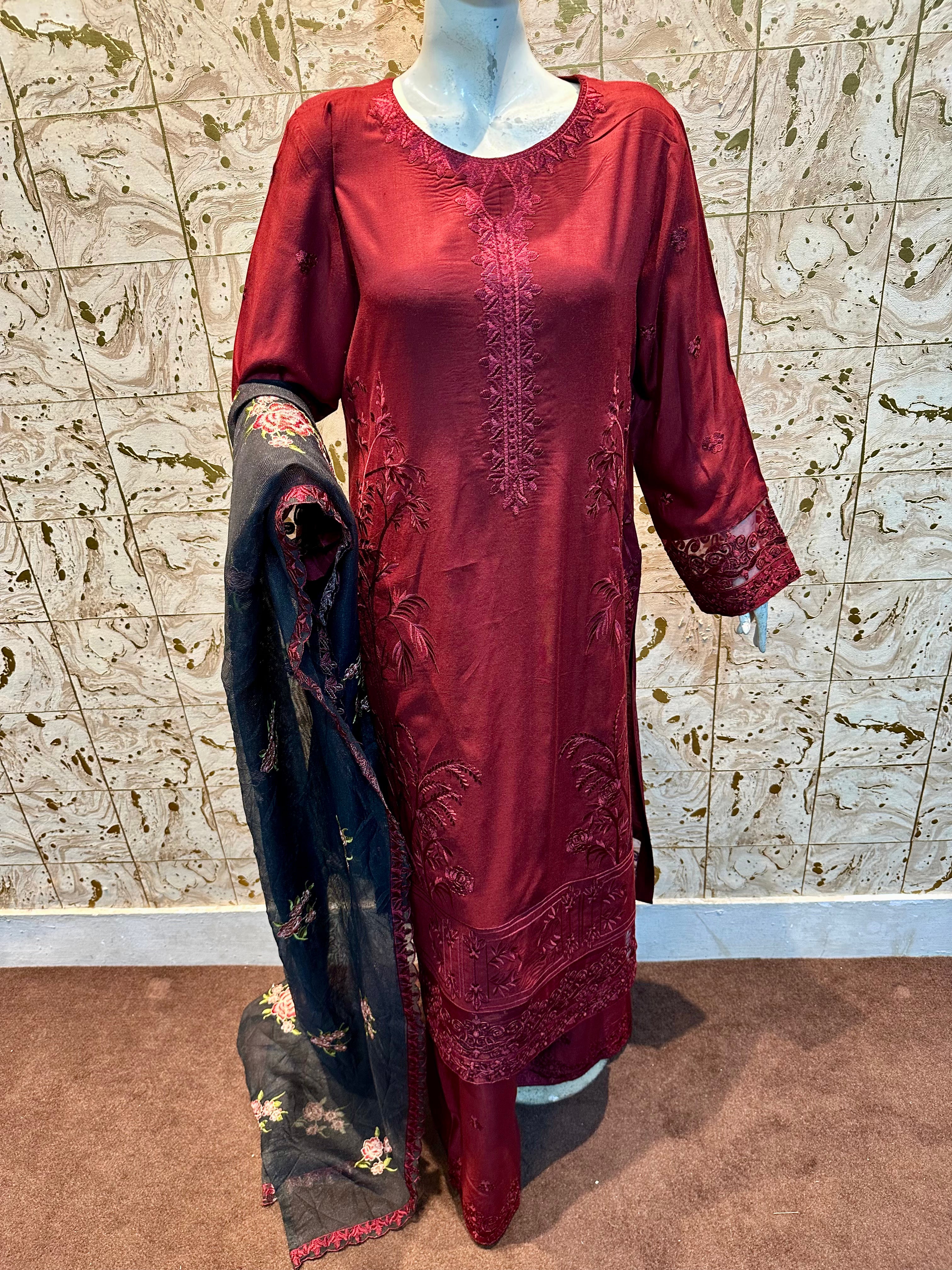 Ruby Dust by Zainab Batool 3Pcs Dress